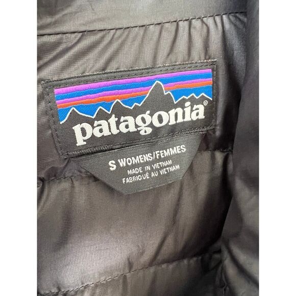 PATAGONIA WOMEN'S DOWN SWEATER VEST MSRP $228 - Picture 7 of 8